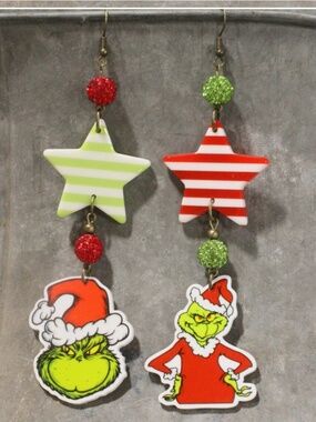 🎉 BOHO You Got Me At Grinch Christmas Dangle Earrings